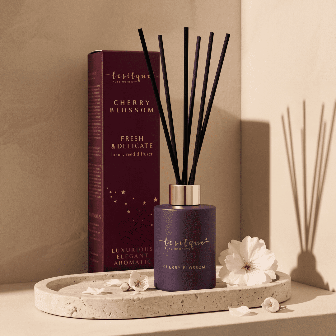 Dyfuzor zapachowy do wnętrz z patyczkami cherry blossom 120 ml marki LE SILQUE