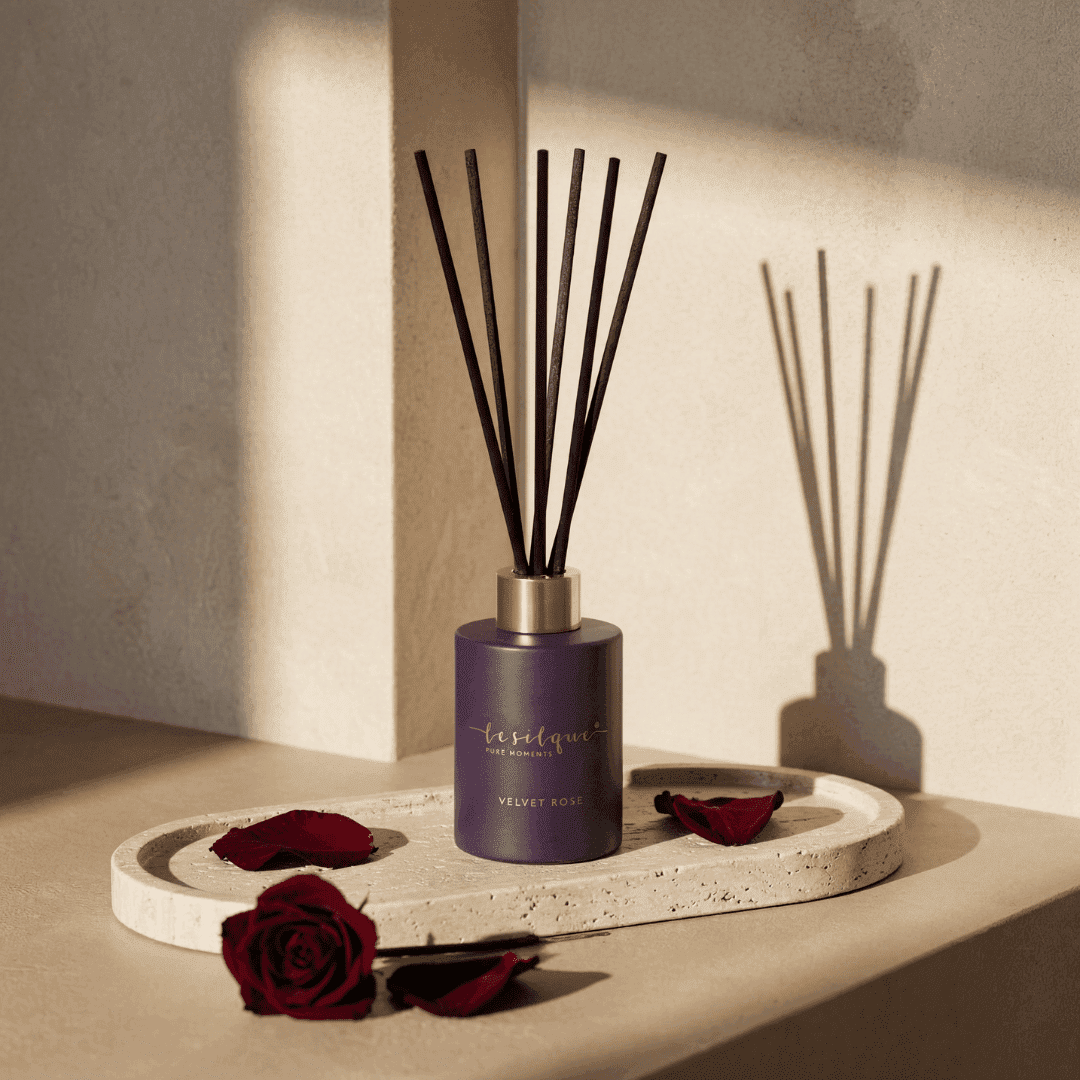 Dyfuzor zapachowy z patyczkami VELVET ROSE 120 ml | LE SILQUE