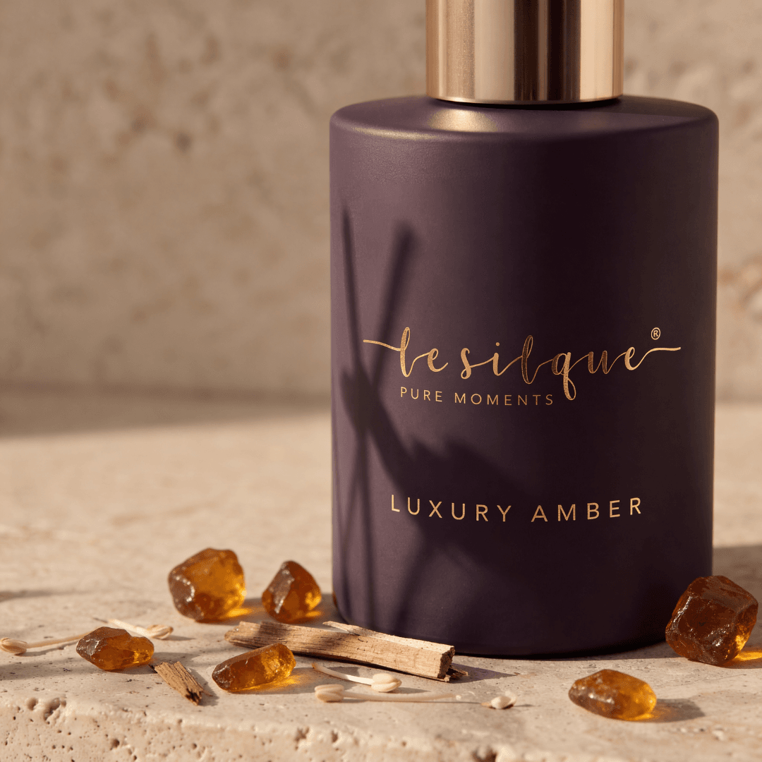 Dyfuzor zapachowy z patyczkami LUXURY AMBER 120 ml | LE SILQUE